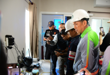 AIS 3BB FIBRE 3 จับมือ CIB ลุยแม่สาย กวาดล้างมิจฉาชีพ ลักลอบเชื่อมต่ออุปกรณ์เถื่อนข้ามแดน ตัดวงจรภัยออนไลน์