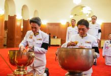 เอไอเอส ร่วมแสดงความอาลัย นำคณะผู้บริหารเข้าถวายน้ำสรงพระศพ สมเด็จพระเจ้าลูกเธอ เจ้าฟ้าพัชรกิติยาภา นเรนทิราเทพยวดี กรมหลวงราชสาริณีสิริพัชร มหาวัชรราชธิดา พร้อมสนับสนุนภารกิจการสื่อสารอำนวยความสะดวกประชาชนร่วมพิธี