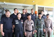 AIS ผนึก กสทช. และ CIB ลงพื้นที่จับมิจฉาชีพย่าน อ.อรัญประเทศ จ.สระแก้วสกัดการใช้บริการอินเทอร์เน็ตในทางที่ผิด ขยายความร่วมมือสกัดอาชญากรรมออนไลน์
